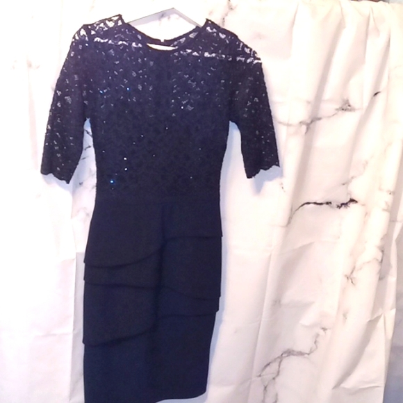 Betsy & Adam Dresses & Skirts - Betsy & Adam black/blue dress 4P